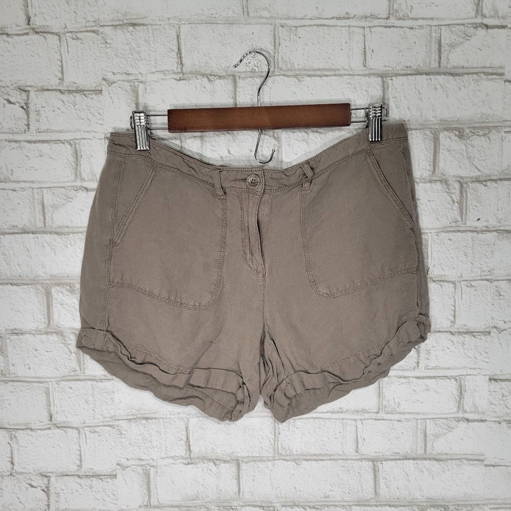 LOFT linen blend shorts